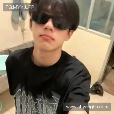 尹滢骊